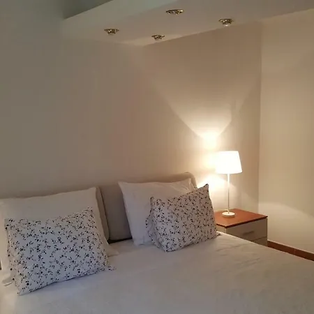 Apartment Colonial Close To Lone Beach *