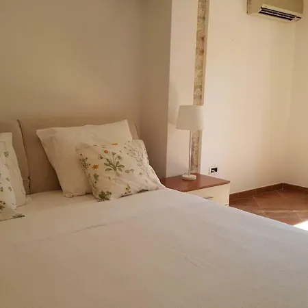Colonial Close To Lone Beach * Rovinj